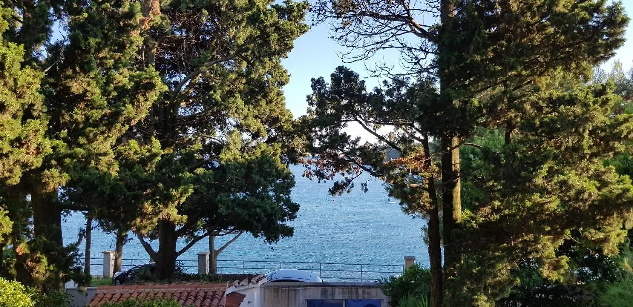 Appartamento Mare Azzuro II Pola 0*,